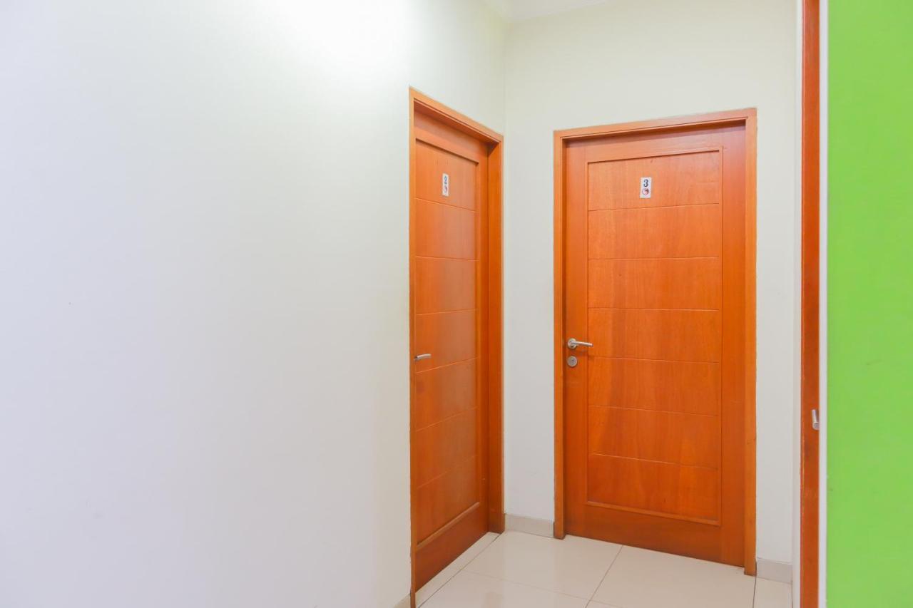 Oyo 2196 Ss Homes Τζακάρτα Εξωτερικό φωτογραφία